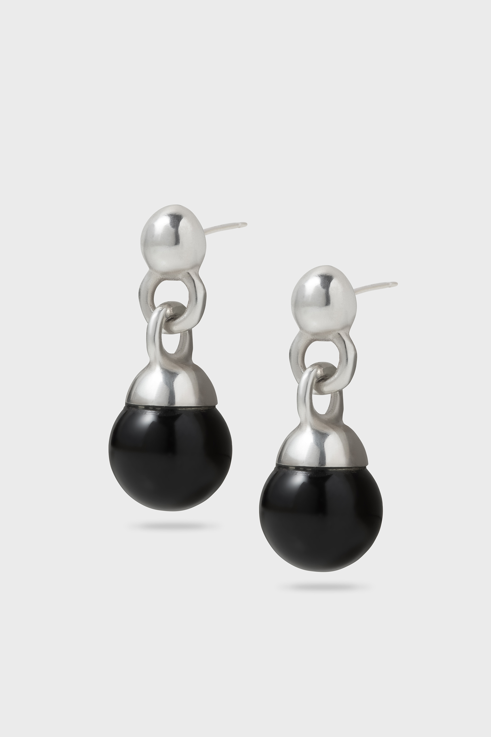 Freckle earring (3)